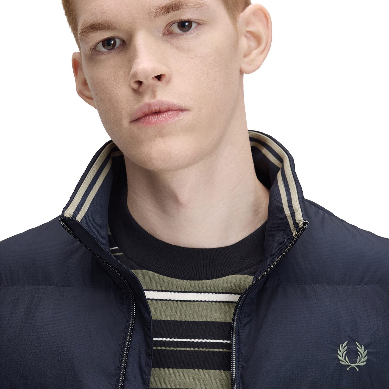 Fred Perry Insulated Gilet Dark Airforce  - J8522-46B