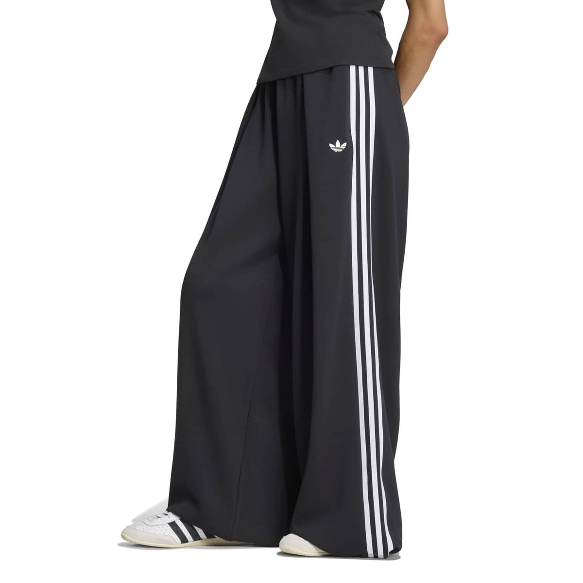 Adidas Originals x Jennie Pleated TP Black  - LD8922