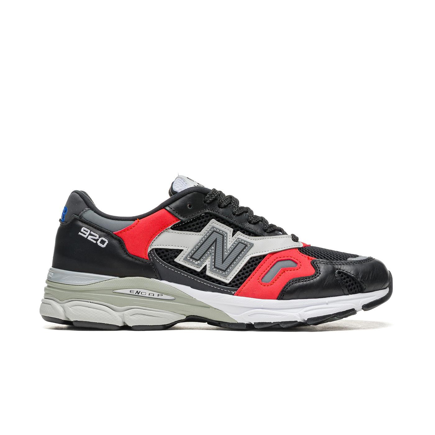 New Balance 920 Black/Red  - M920SKR