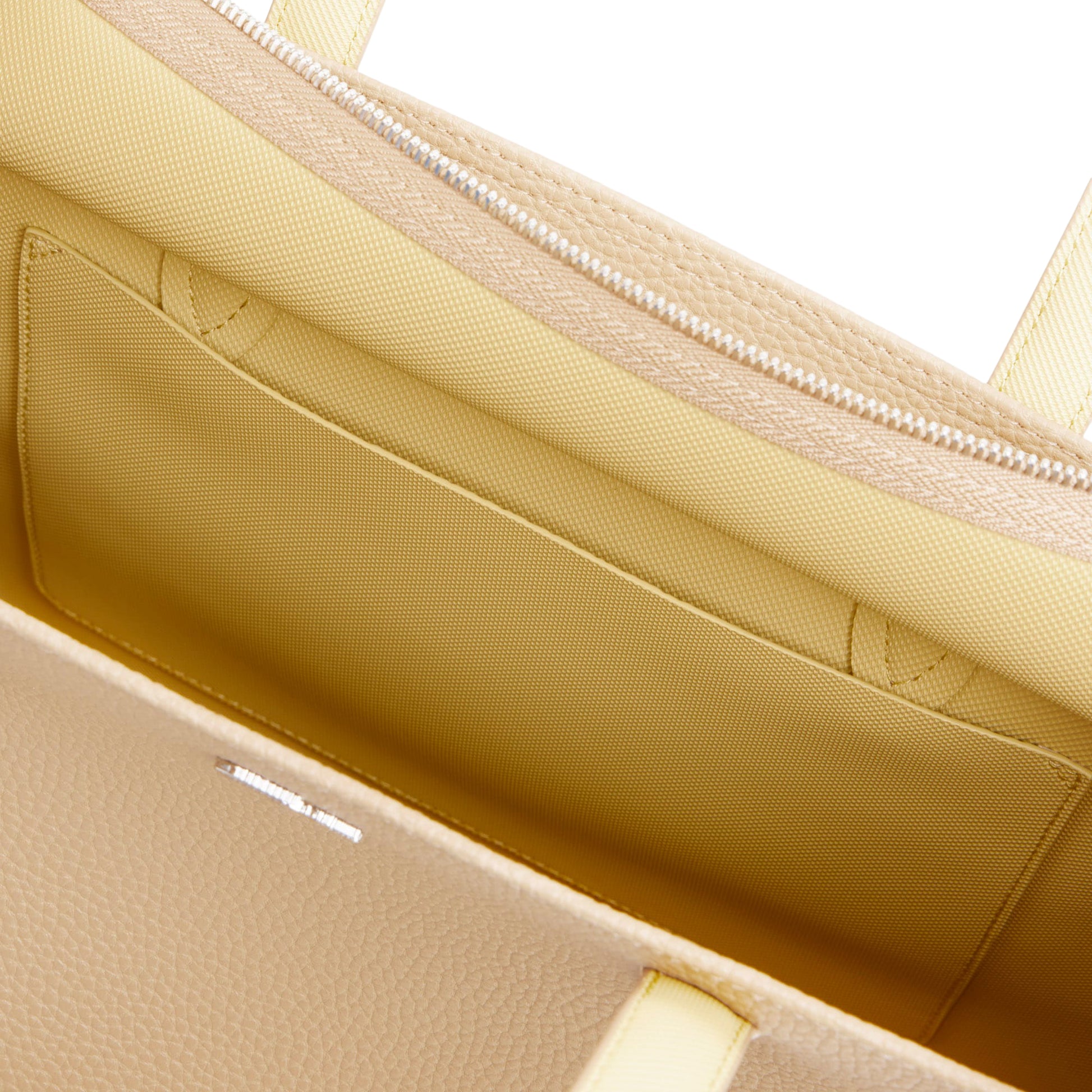 Lacoste Anna Zipped Shopping Bag Viennois/Soja  - NF4823AA-T36