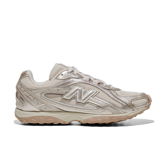 New Balance 204L Timberwolf/Light Gold Metallic  - U204LCMB