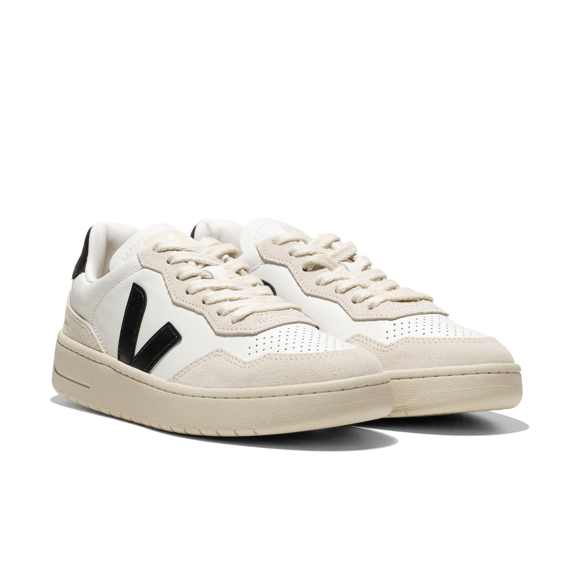 Veja V-90 O.T. Leather White/Black  - VD2021061