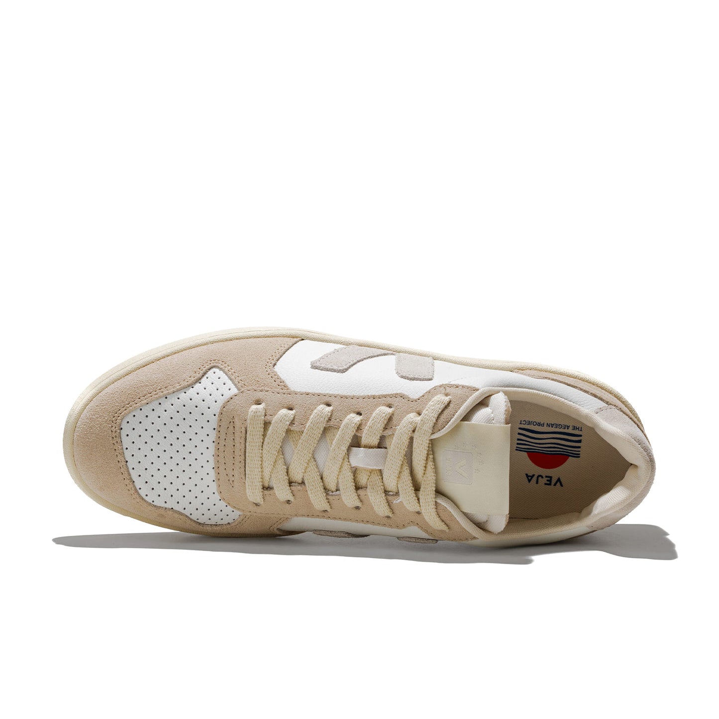Veja V-82 Leather White/Natural/Almond  - VE3321696
