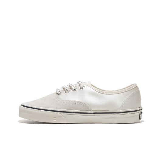 Vans Authentic Satin Egret  - VN000EHHC9F1