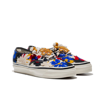 Vans LX Authentic 44 Needlework (multi)  - VN000Y0S4481