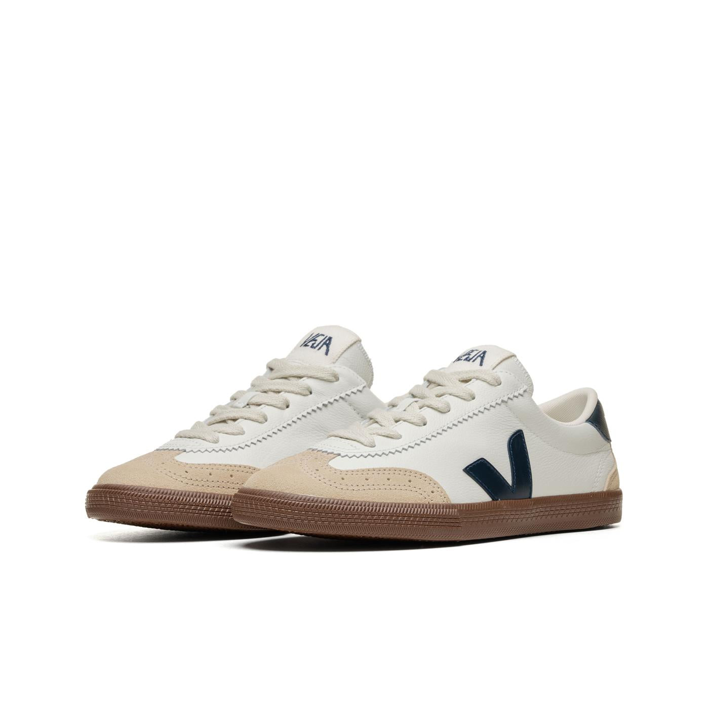 Veja Volley O.T. Leather White/Nautico/Bark  - VO2003531
