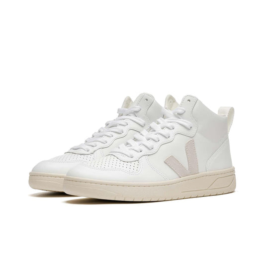 Veja V-15 Leather Extra-White  - VQ0201270